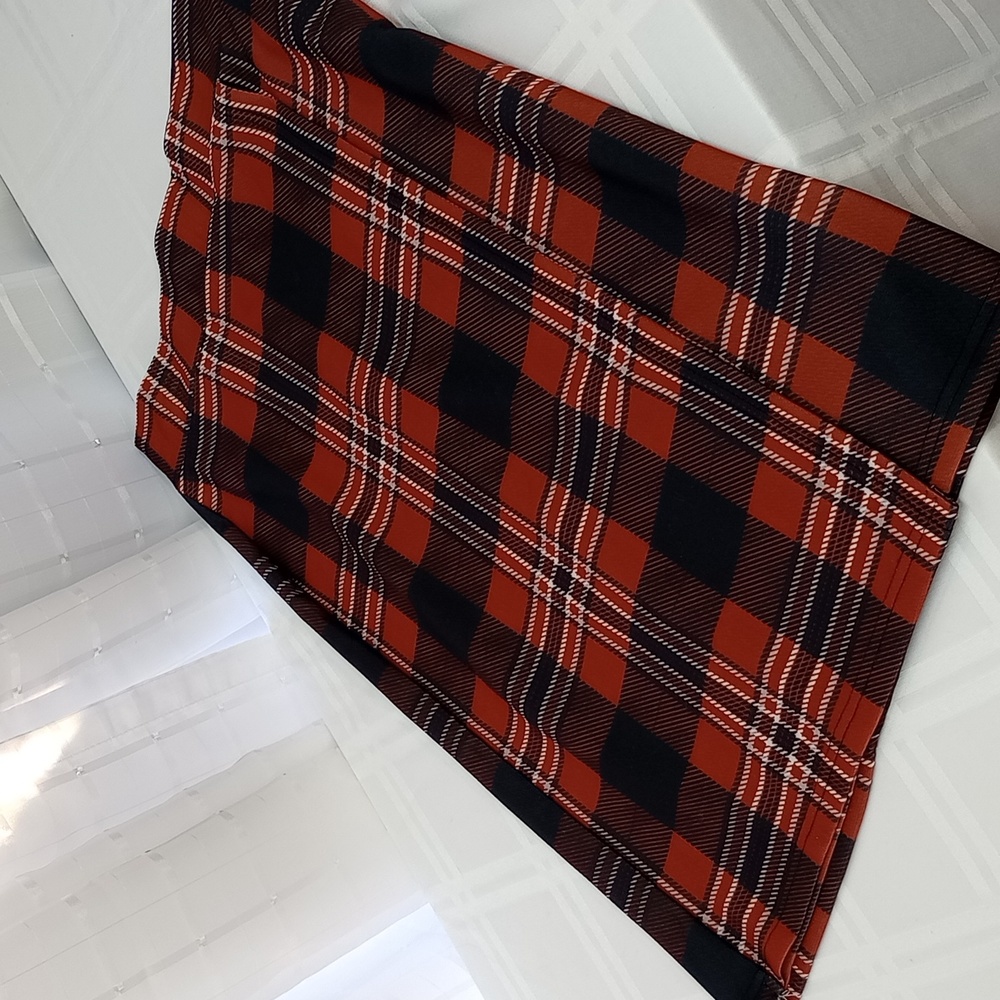 Cute Lily plaid skirt